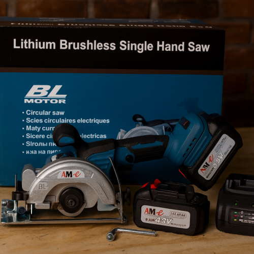 SIERRA ELECTRICA RECARGABLE